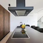4 Bedroom Awesome In Feriehus Maslenica