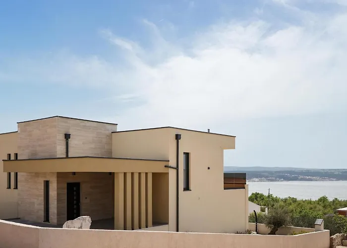 4 Bedroom Awesome In Holiday home