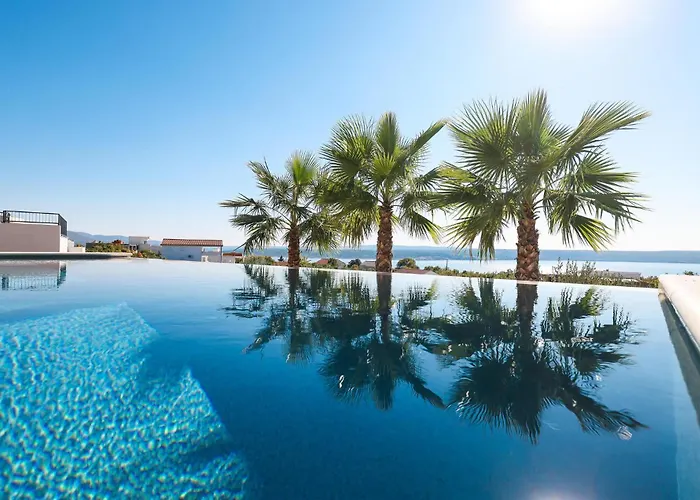 4 Bedroom Awesome In