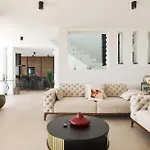 4 Bedroom Awesome In * Maslenica