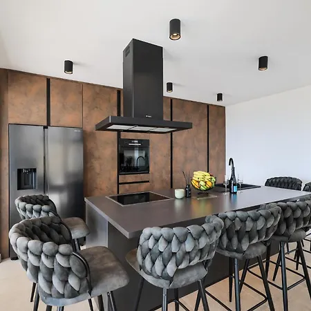 4 Bedroom Awesome In Maslenica